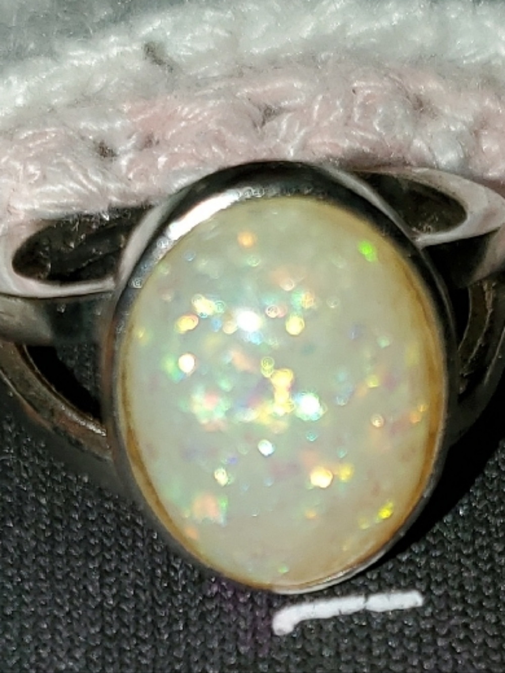 Opal-Look Iridescent Oval Ring - White Opal Effect